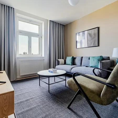 Blueground 2 Furnished Náměstí Míru Prg-44 *