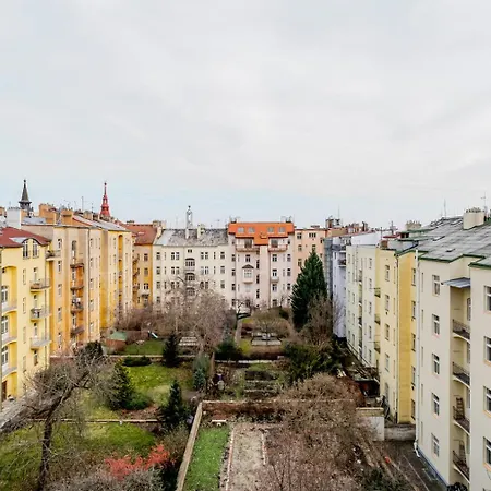 Apartmán Blueground 2 Furnished Náměstí Míru Prg-44 *