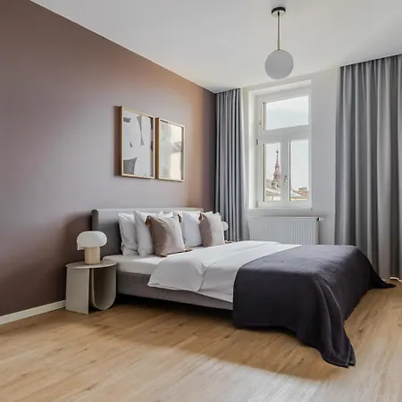 Blueground 2 Furnished Namesti Miru Prg-44 Prague