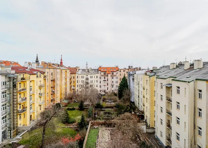 Apartmán Blueground 2 Furnished Náměstí Míru Prg-44 *